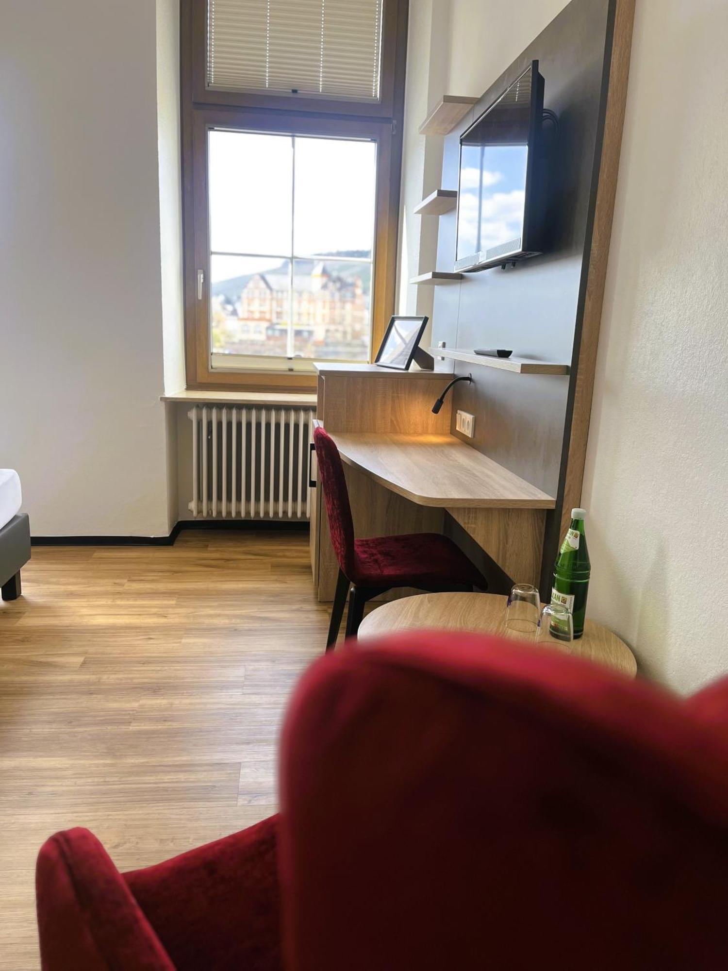 Moselhotel Roemischer Kaiser Bernkastel-Kues Εξωτερικό φωτογραφία