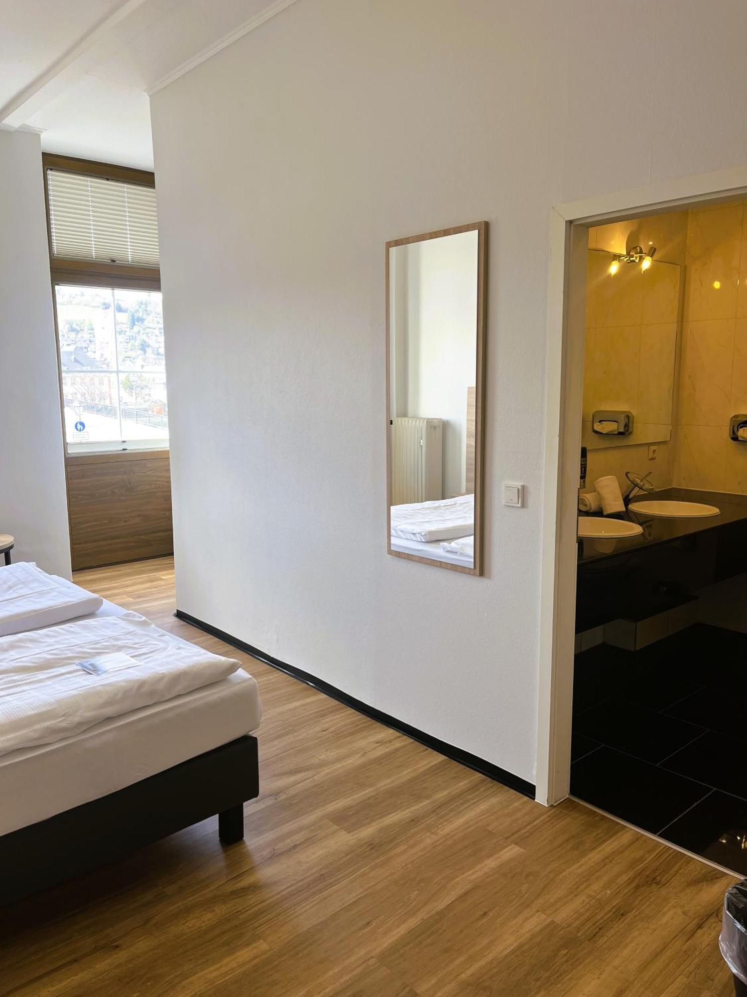 Moselhotel Roemischer Kaiser Bernkastel-Kues Εξωτερικό φωτογραφία
