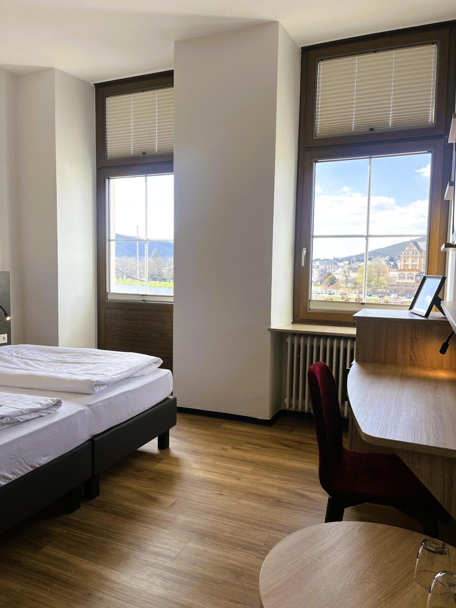 Moselhotel Roemischer Kaiser Bernkastel-Kues Εξωτερικό φωτογραφία